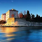 شقة Gorgeous Apartment In Zadar