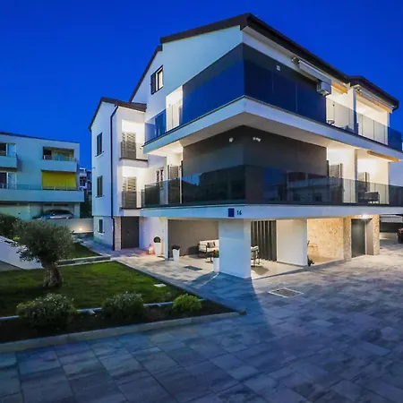 Beautiful In With Wifi דירה זאדאר