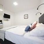 Gorgeous In Apartamento