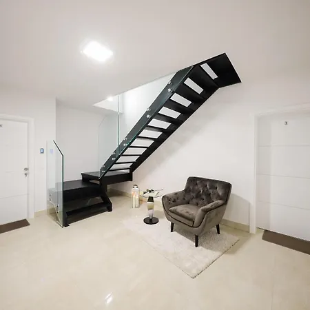 Beautiful In With Wifi * زادار